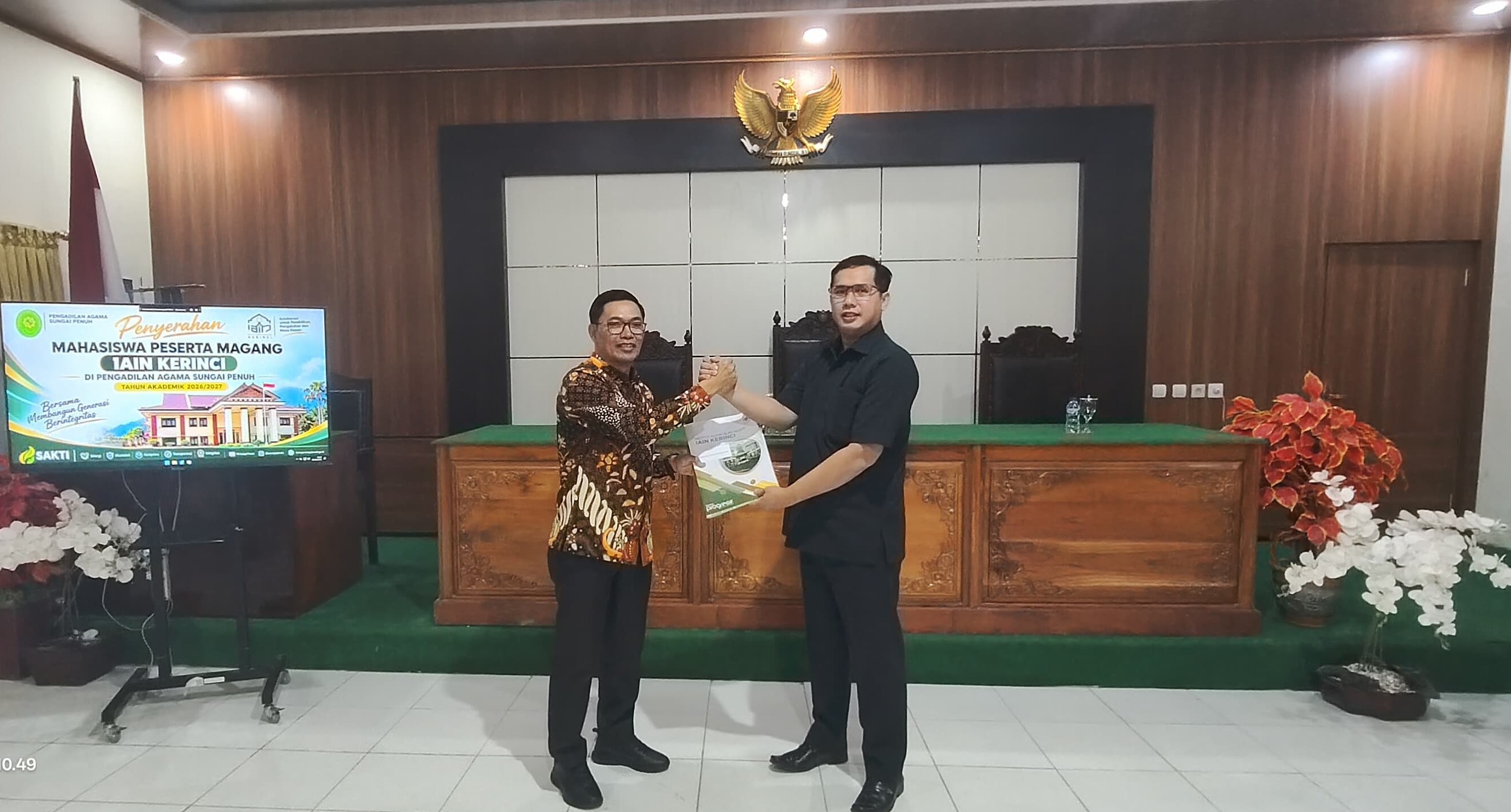 Serah Terima Mahasiswa Magang IAIN Kerinci di Pengadilan Agama Sungai Penuh